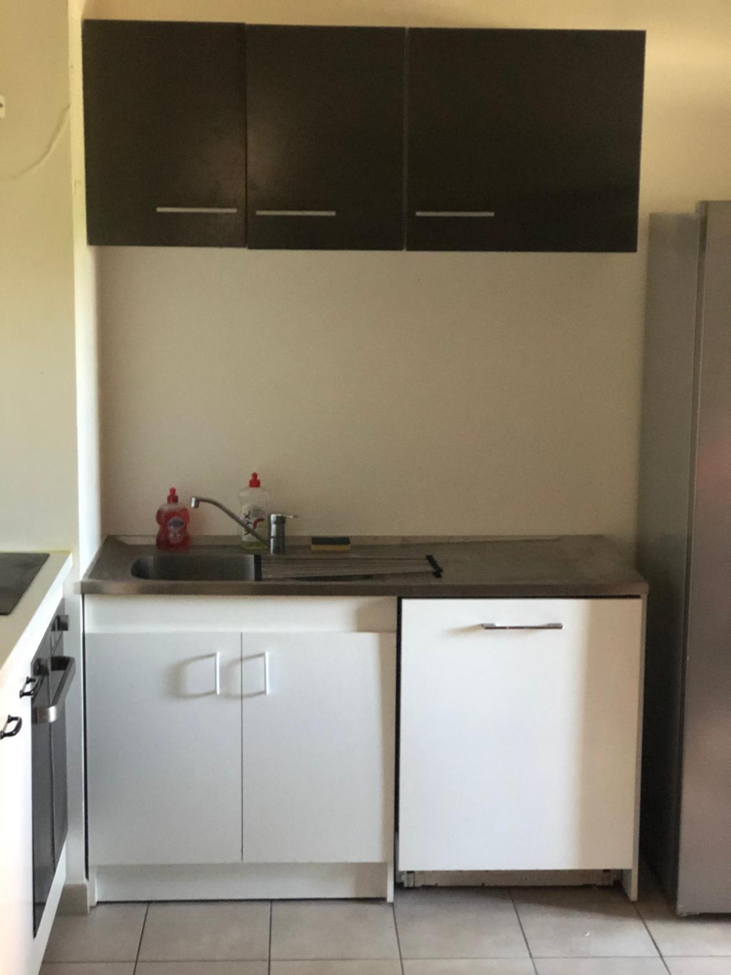 Grande Chambre 14 M2 Avec Salle De Bain Privative A Nanterre Prefecture Proche La Defense Arena Campus Sncf Et Paris Exterior photo